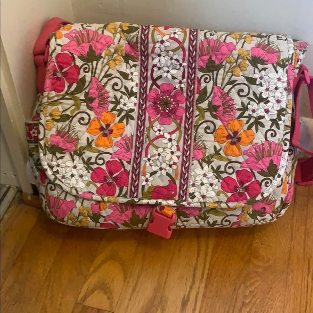Laptop messenger bag